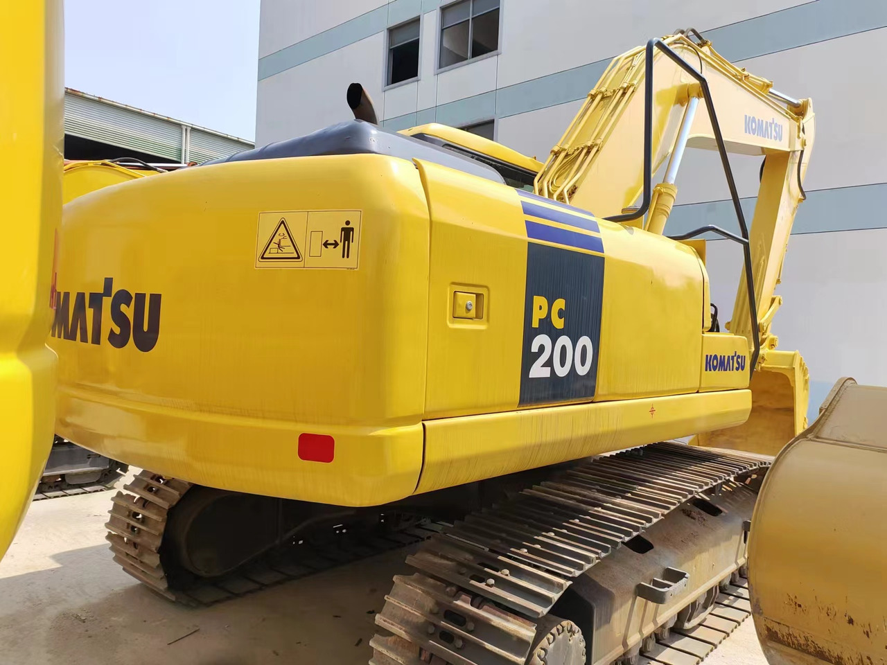 KOMATSU PC200-7 PC200 - Bager guseničar: slika 2 KOMATSU PC200-7 PC200 - Bager guseničar: slika 2