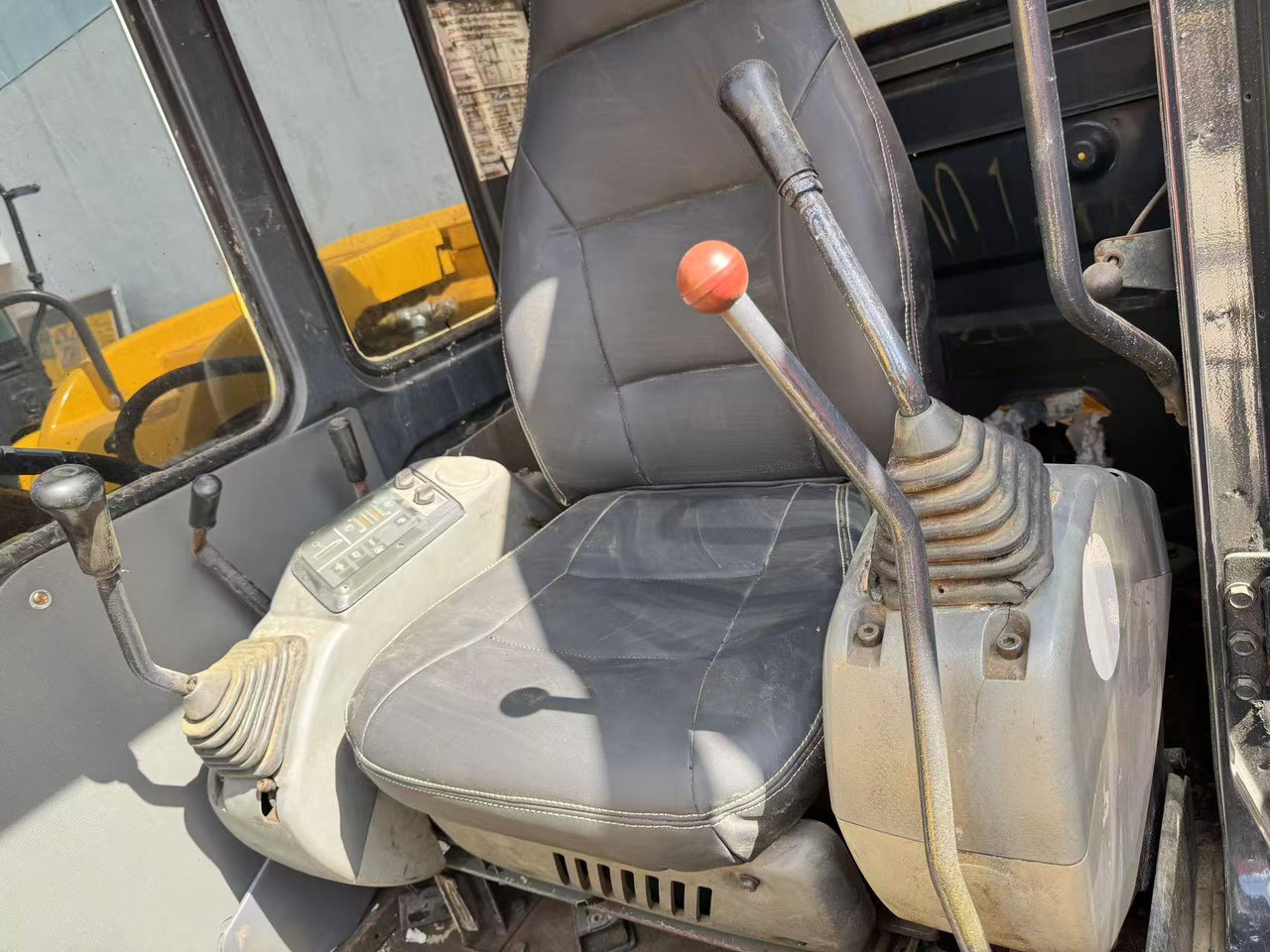 KOMATSU PC60-7 - Mini bager: slika 4 KOMATSU PC60-7 - Mini bager: slika 4