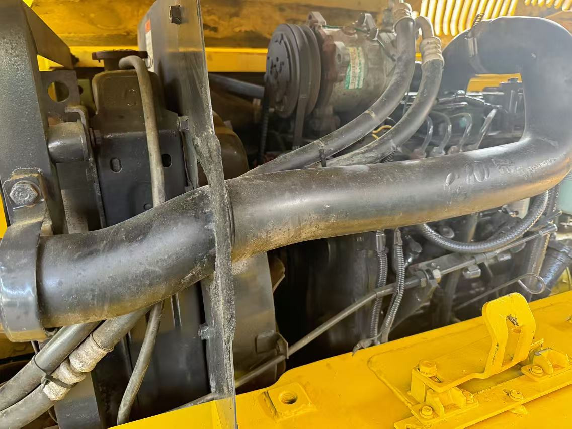 KOMATSU PC60-7 PC60 - Mini bager: slika 4 KOMATSU PC60-7 PC60 - Mini bager: slika 4