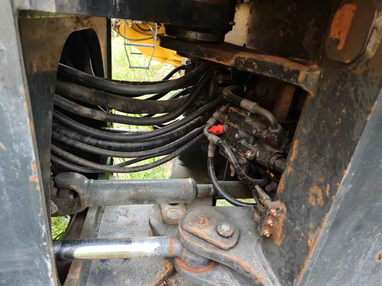 KOMATSU WA380-6 - Utovarivač točkaš: slika 2 KOMATSU WA380-6 - Utovarivač točkaš: slika 2