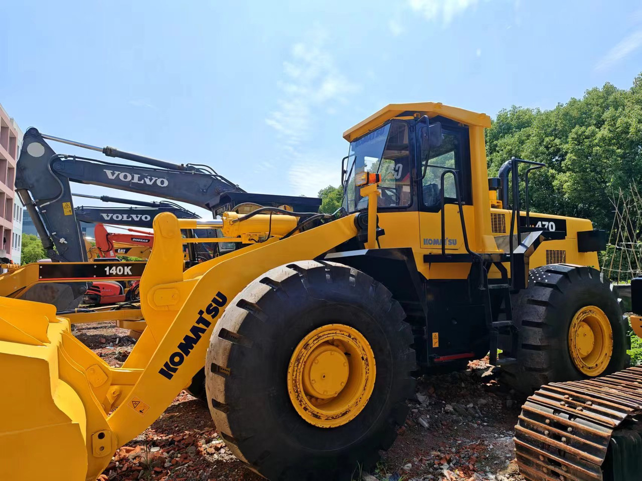 KOMATSU WA470-3 - Utovarivač točkaš: slika 1 KOMATSU WA470-3 - Utovarivač točkaš: slika 1
