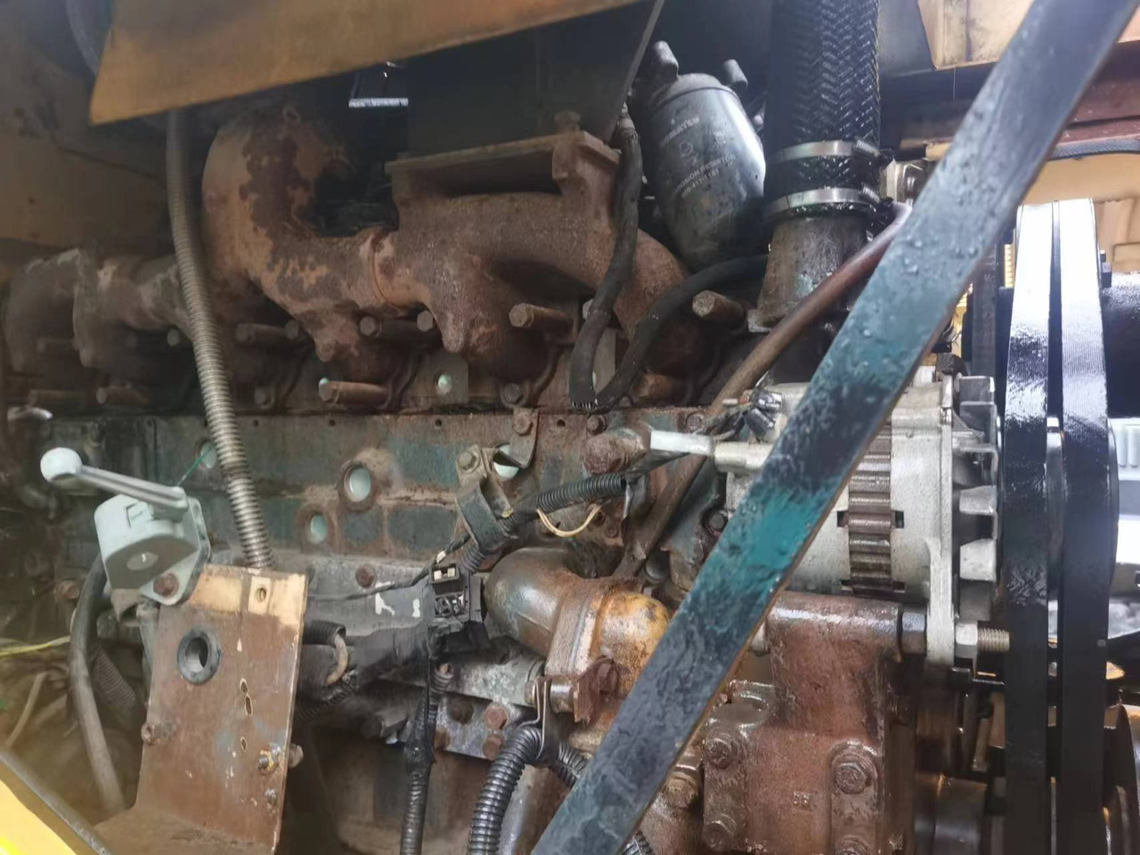 Utovarivač točkaš KOMATSU WA470: slika 6