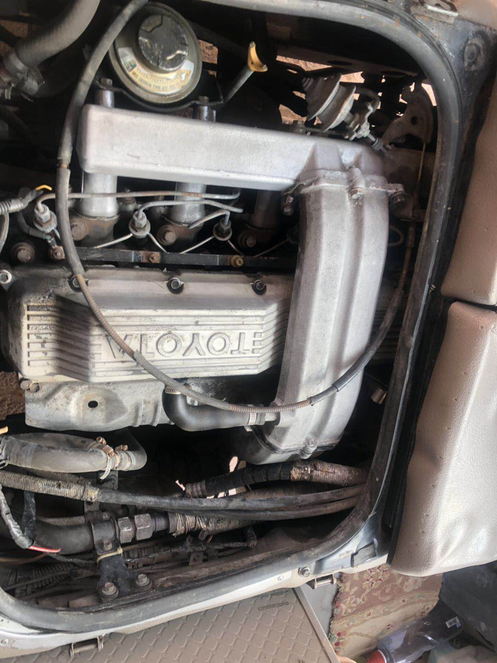 TOYOTA 1HZ DIESEL - Motor za Prigradski autobus: slika 2 TOYOTA 1HZ DIESEL - Motor za Prigradski autobus: slika 2