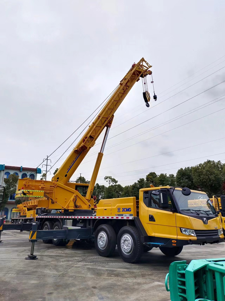 XCMG QY75KC QY75K truck crane 75tons - Autodizalica: slika 3 XCMG QY75KC QY75K truck crane 75tons - Autodizalica: slika 3