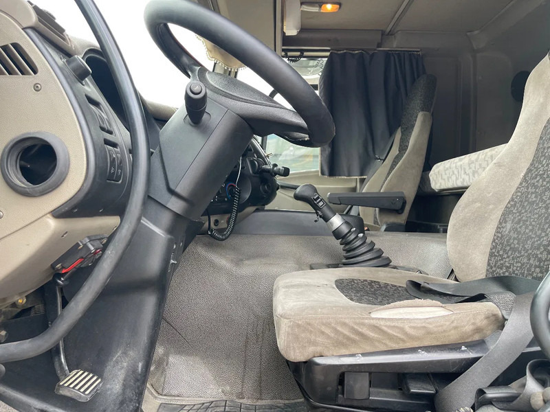 Tegljač DAF CF 85.430 Tractor unit: slika 11