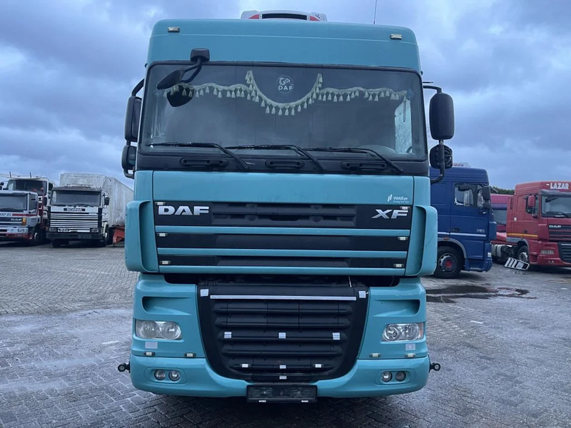 DAF XF 105.460 Tractor unit - Tegljač: slika 4 DAF XF 105.460 Tractor unit - Tegljač: slika 4