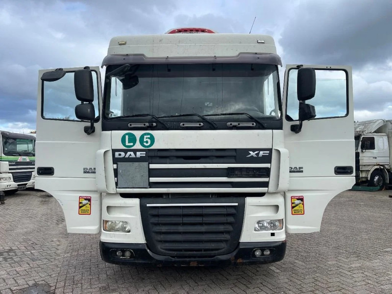 DAF XF 105.460 Tractor unit - Tegljač: slika 2 DAF XF 105.460 Tractor unit - Tegljač: slika 2