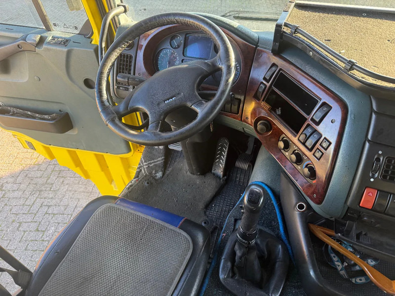 Tegljač DAF XF 95.430 Tractor Unit: slika 12