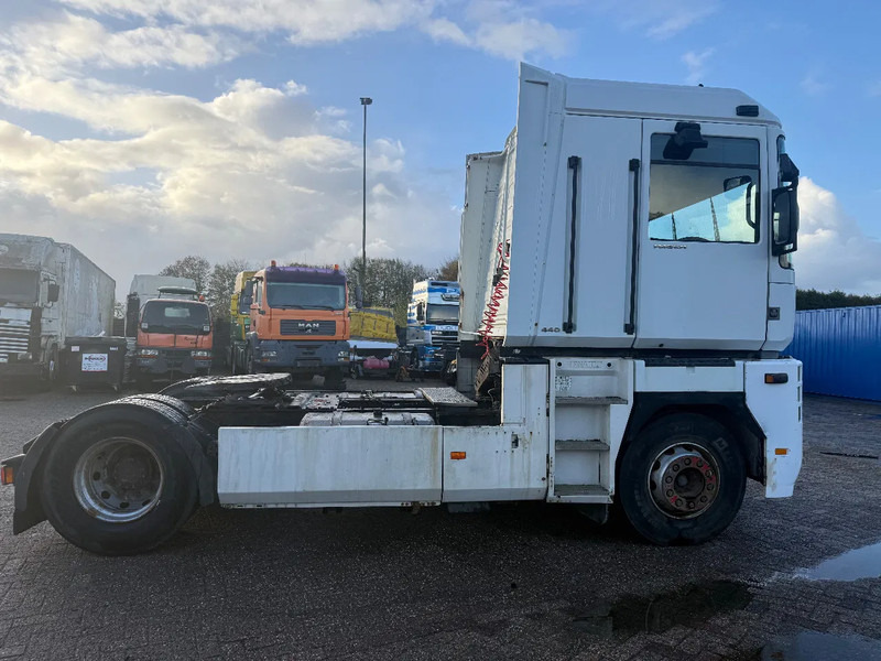 Renault Magnum 440 Tractor unit - Tegljač: slika 5 Renault Magnum 440 Tractor unit - Tegljač: slika 5