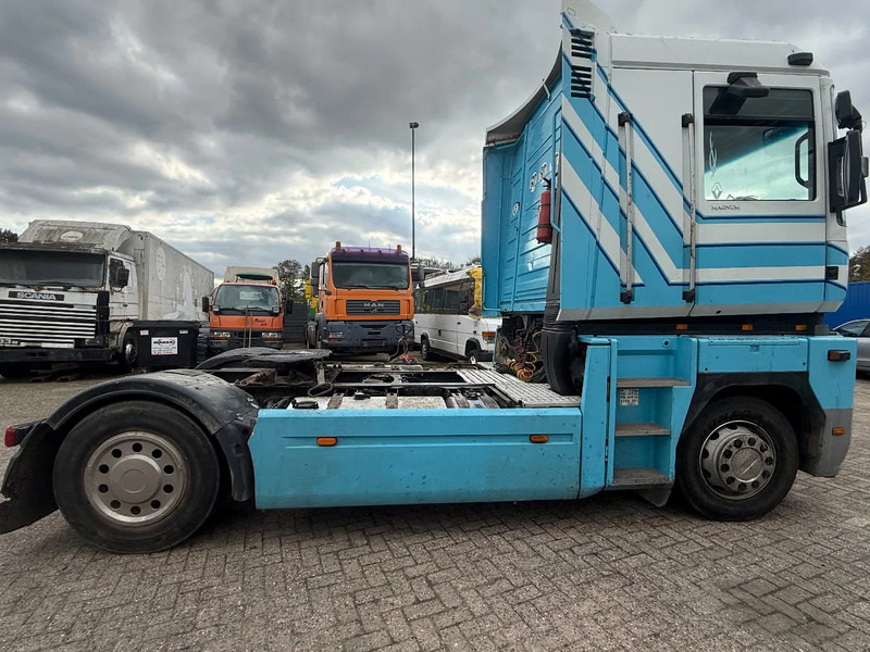 Renault Magnum 460 Tractor unit - Tegljač: slika 4 Renault Magnum 460 Tractor unit - Tegljač: slika 4