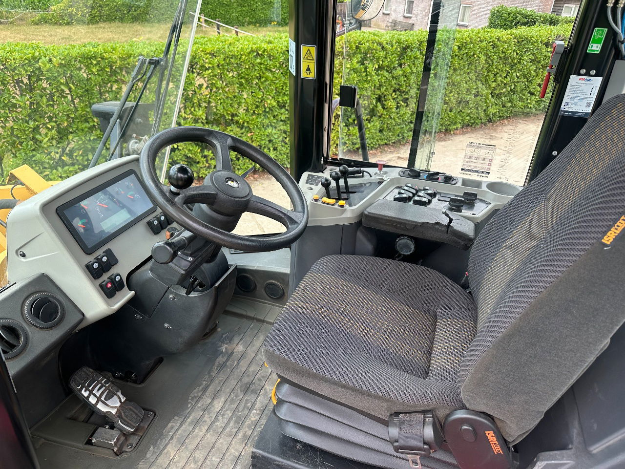 Utovarivač točkaš Caterpillar 950G: slika 10