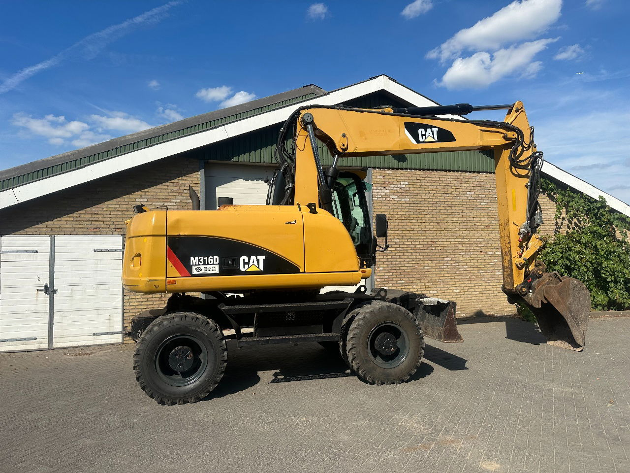 Caterpillar M316D - Utovarivač točkaš: slika 5 Caterpillar M316D - Utovarivač točkaš: slika 5