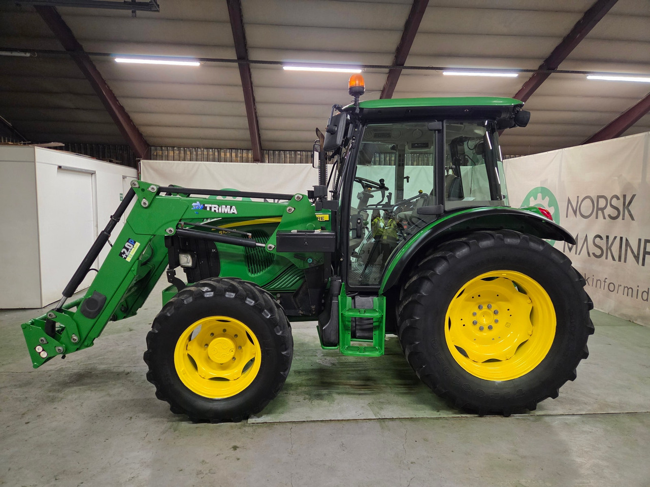 John Deere 5100R #Tar innbytte - Druga mašina: slika 2 John Deere 5100R #Tar innbytte - Druga mašina: slika 2