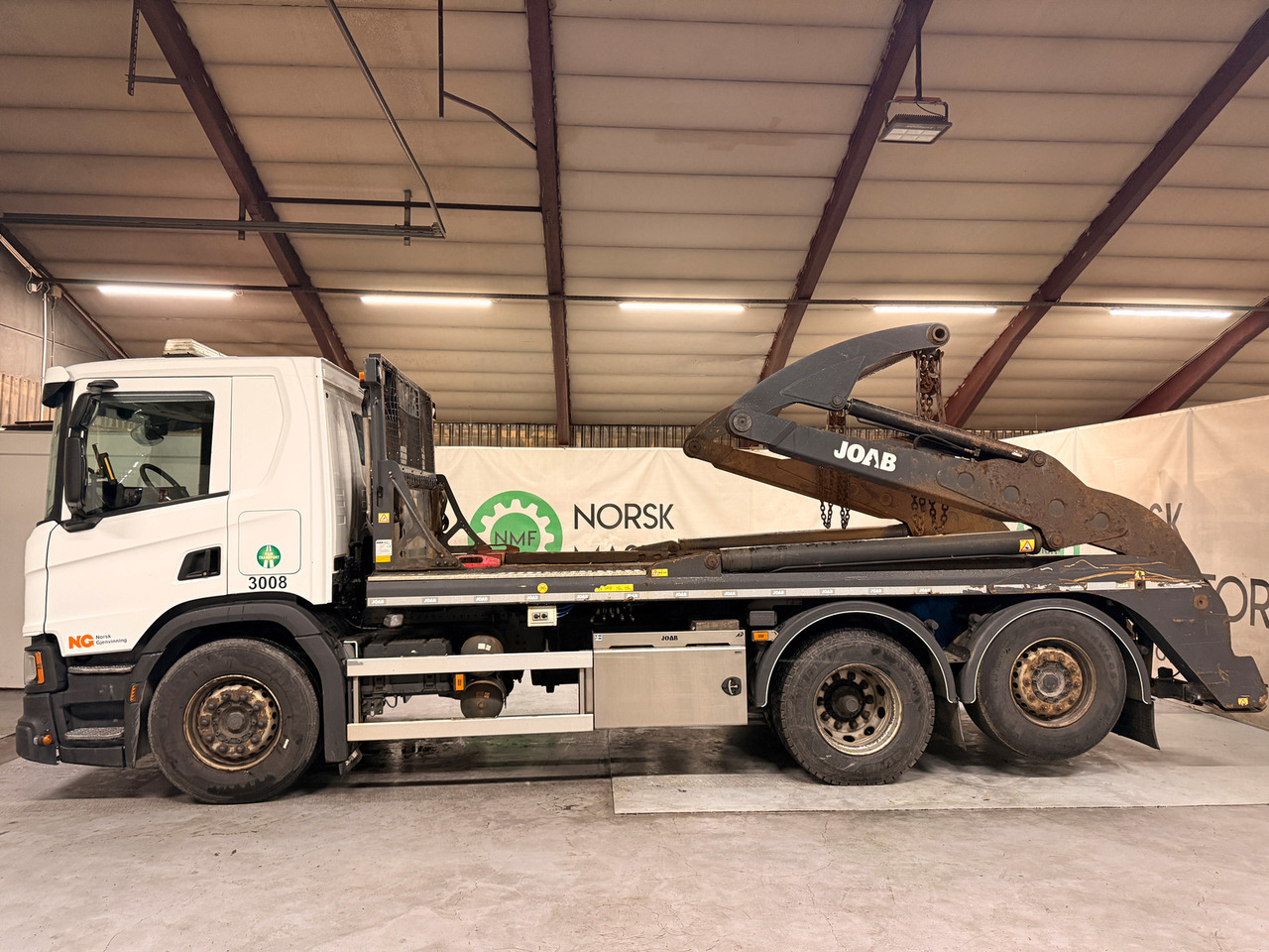 Scania P410 - Kamion za utovaranje kontejnera: slika 2 Scania P410 - Kamion za utovaranje kontejnera: slika 2