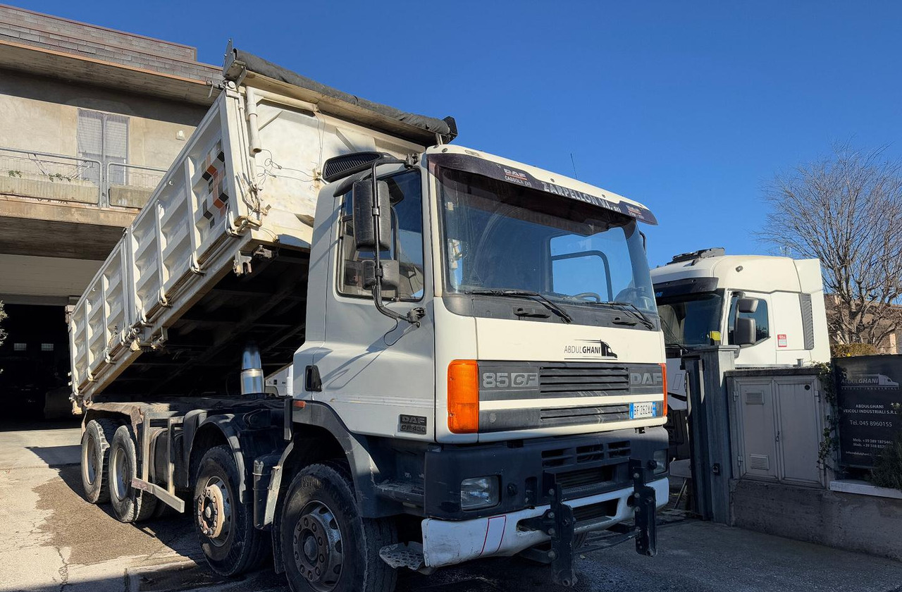 Ribaltabile daf 85cf 430 / anno 1999 - Druga mašina: slika 2 Ribaltabile daf 85cf 430 / anno 1999 - Druga mašina: slika 2
