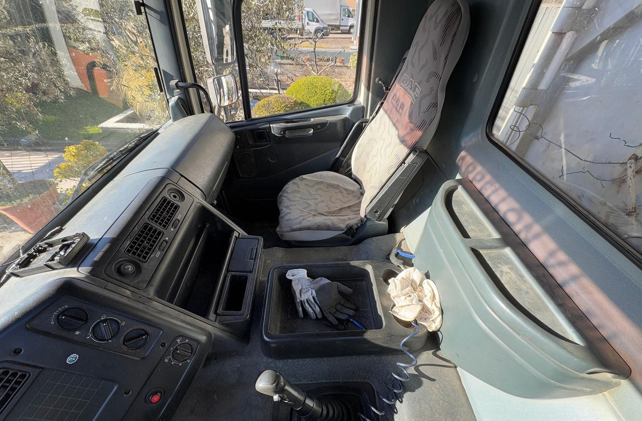 Ribaltabile DAF 85 CF 430 - anno 1999 - Istovarivač: slika 3 Ribaltabile DAF 85 CF 430 - anno 1999 - Istovarivač: slika 3