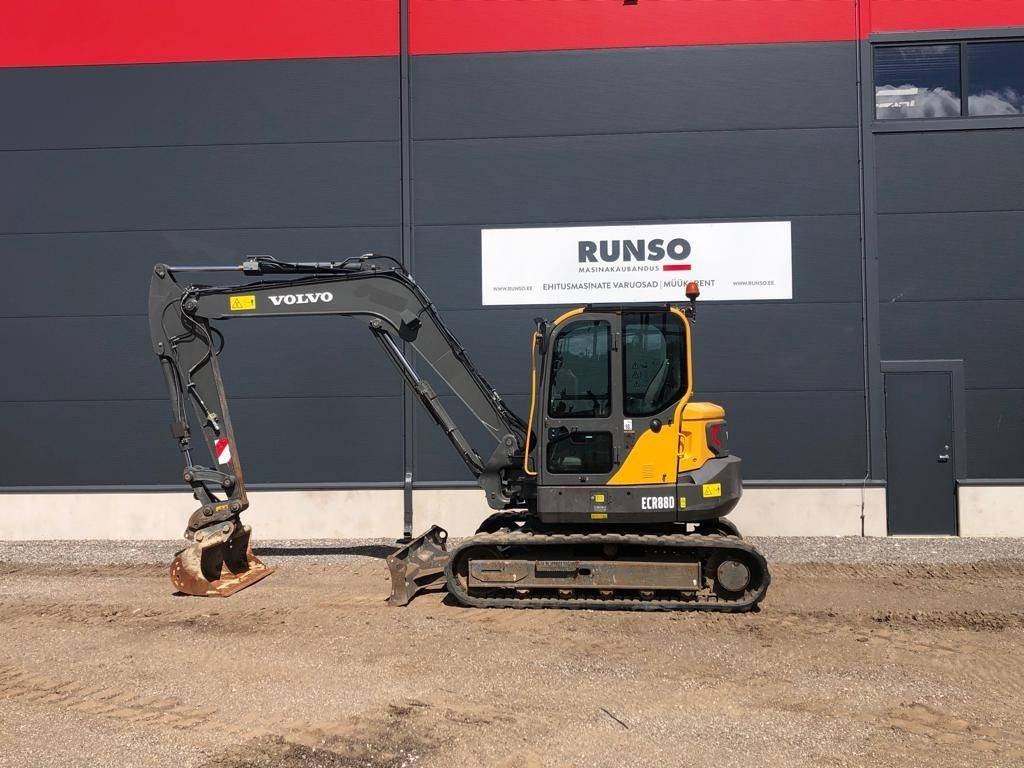 Volvo ECR 88 D - Mini bager: slika 2 Volvo ECR 88 D - Mini bager: slika 2