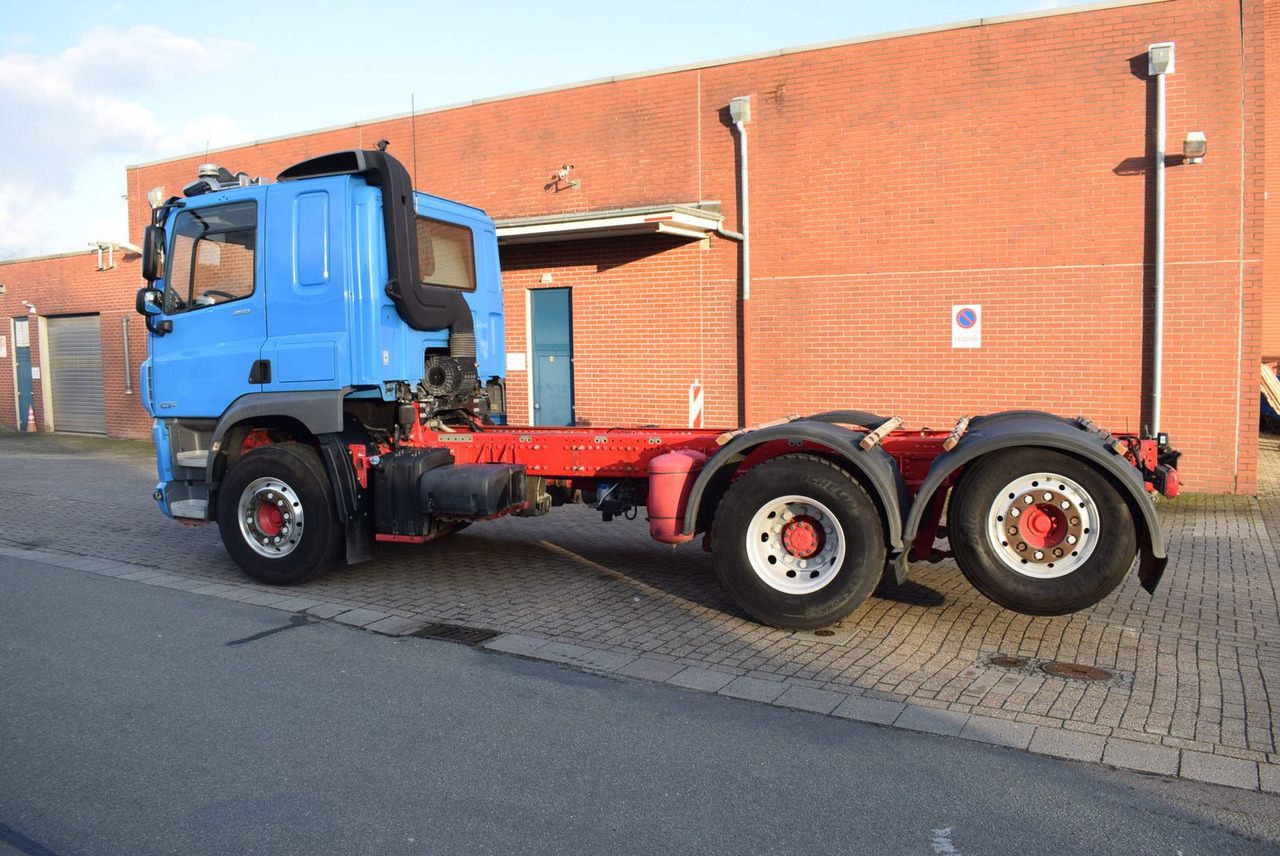 DAF CF 450 6x2 Fahrgestell Klima Navi Lift Retarder - Istovarivač: slika 4 DAF CF 450 6x2 Fahrgestell Klima Navi Lift Retarder - Istovarivač: slika 4