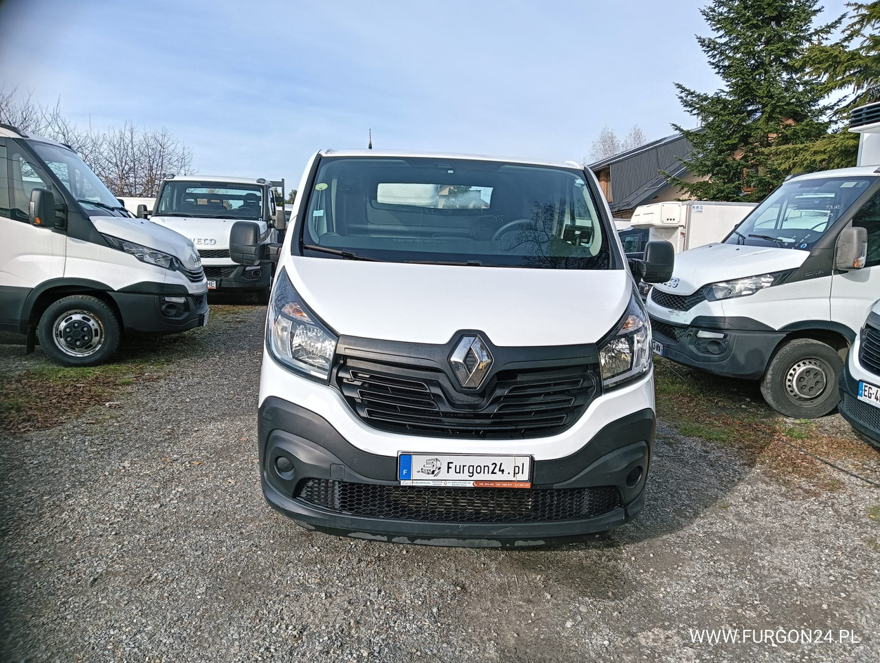 RENAULT TRAFIC PLATFORMA DO ZABUDOWY NR 876 - Dostavno vozilo: slika 2 RENAULT TRAFIC PLATFORMA DO ZABUDOWY NR 876 - Dostavno vozilo: slika 2