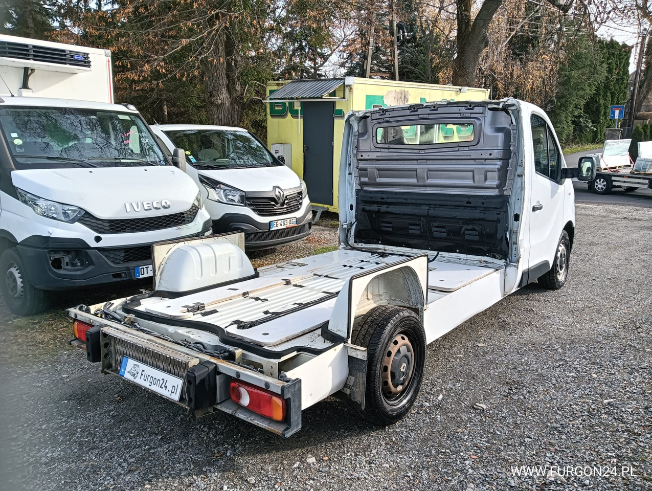 RENAULT TRAFIC PLATFORMA DO ZABUDOWY NR 876 - Dostavno vozilo: slika 4 RENAULT TRAFIC PLATFORMA DO ZABUDOWY NR 876 - Dostavno vozilo: slika 4