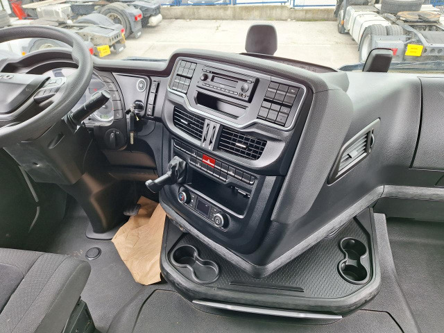 IVECO Massif ne postoji - Tegljač: slika 5 IVECO Massif ne postoji - Tegljač: slika 5