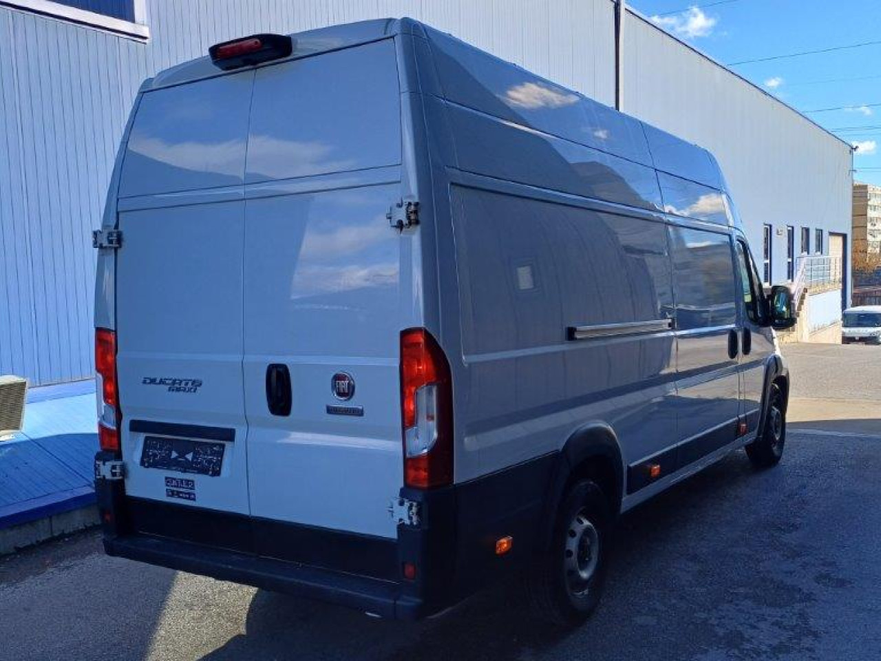 FIAT Ducato L4H3 Maxi - Furgon: slika 4 FIAT Ducato L4H3 Maxi - Furgon: slika 4