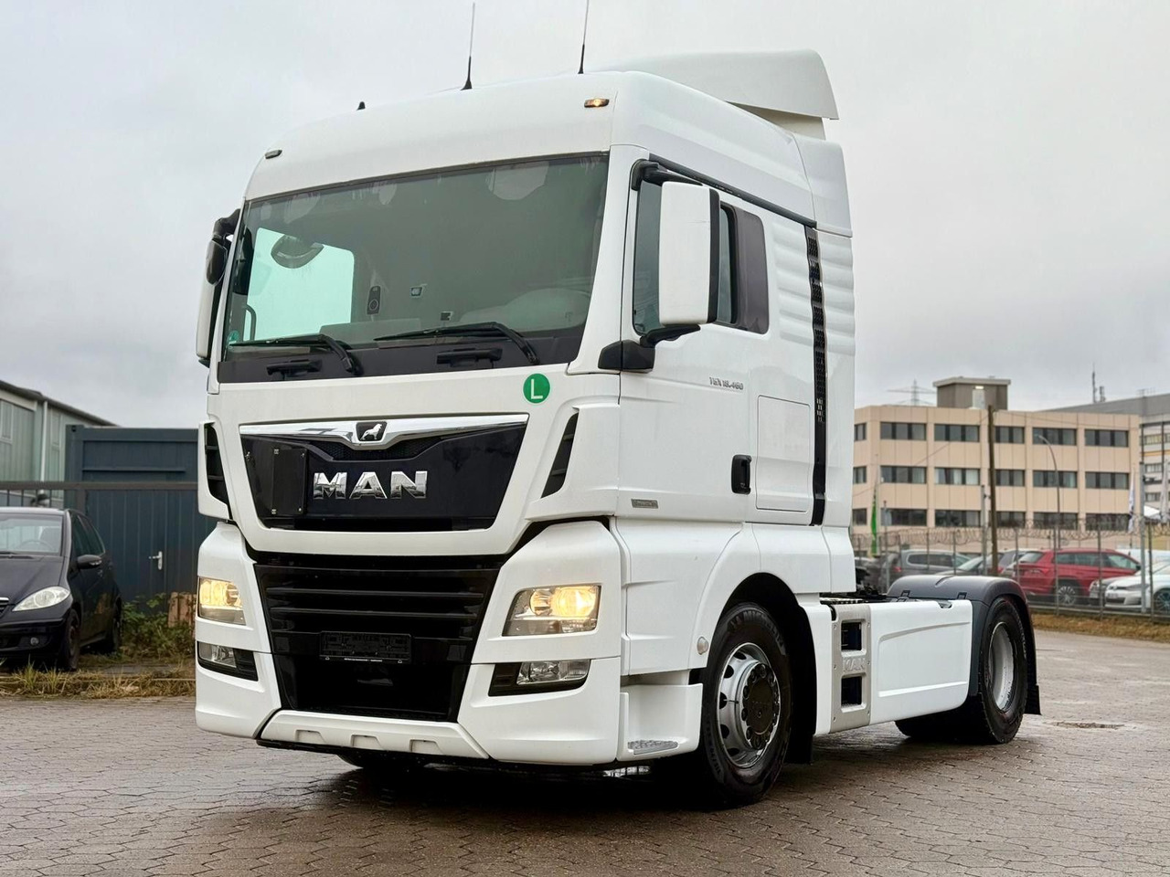MAN TGX 18 460 Retarter+Standklima - Tegljač: slika 1 MAN TGX 18 460 Retarter+Standklima - Tegljač: slika 1