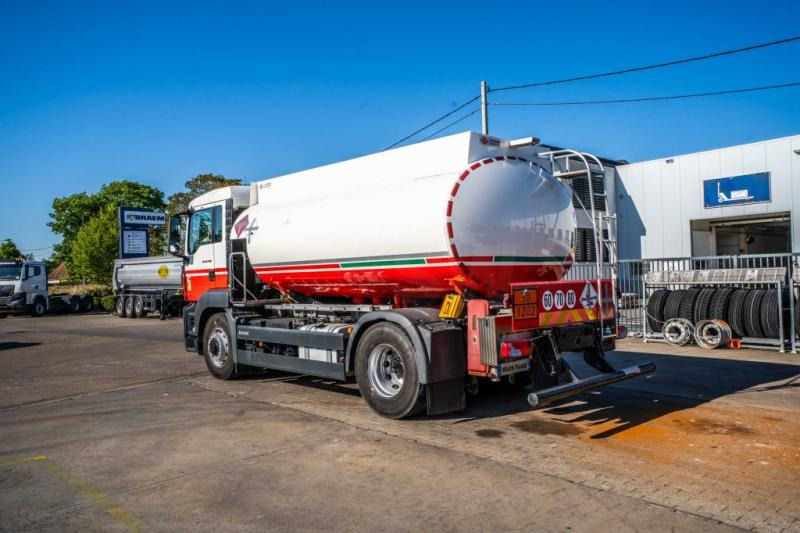 MAN TGS 18.400 4x4H +ALU CM 11.500L /4 COMP - Kamion cisterna: slika 5 MAN TGS 18.400 4x4H +ALU CM 11.500L /4 COMP - Kamion cisterna: slika 5