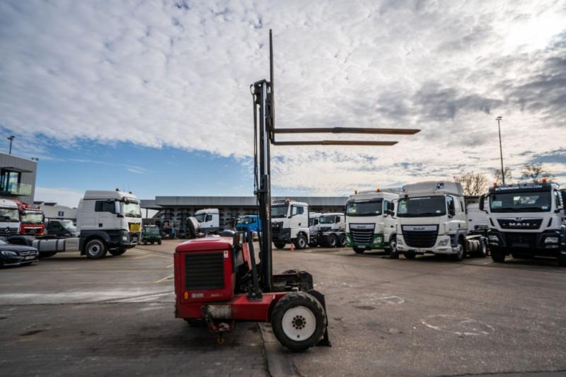 MOFFET M5 20.4 - Prenosni viljuškar: slika 4 MOFFET M5 20.4 - Prenosni viljuškar: slika 4