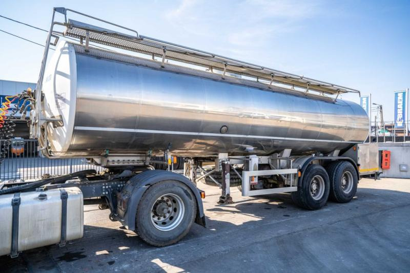 Magyar CITERNE HYDROLIQUE MONO-CUVE + 26.000 L - Poluprikolica cisterna: slika 1 Magyar CITERNE HYDROLIQUE MONO-CUVE + 26.000 L - Poluprikolica cisterna: slika 1