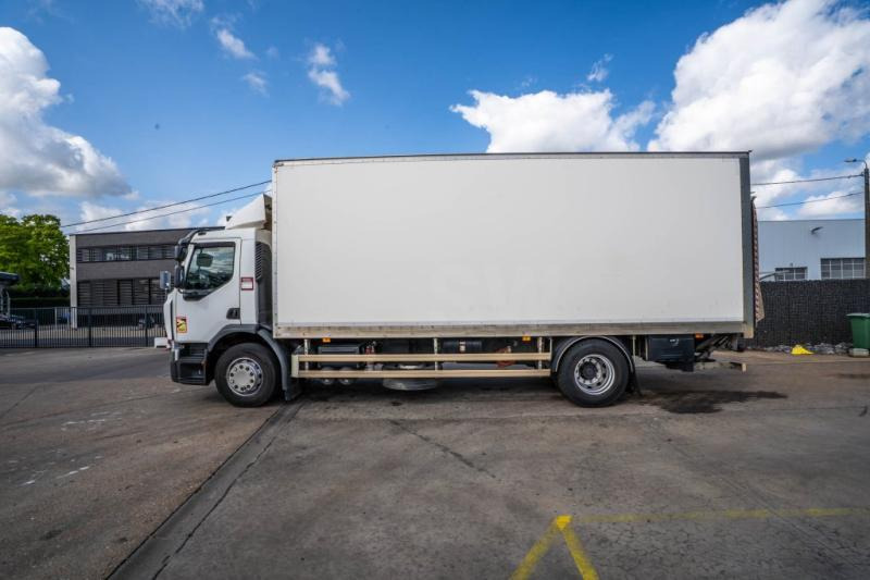 Kamion sa zatvorenim sandukom Renault D WIDE 320 DXI +DHOLLANDIA: slika 6
