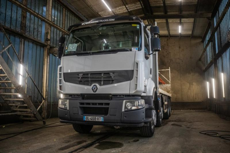 Renault KERAX 380DXI-8x4+PK18TM/3EXT - Kamion sa tovarnim sandukom, Kamion sa dizalicom: slika 5 Renault KERAX 380DXI-8x4+PK18TM/3EXT - Kamion sa tovarnim sandukom, Kamion sa dizalicom: slika 5