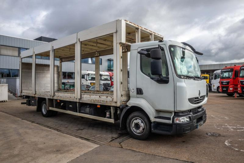 Renault MIDLUM 180 DXI (12 T) - Kamion sa ceradom: slika 2 Renault MIDLUM 180 DXI (12 T) - Kamion sa ceradom: slika 2