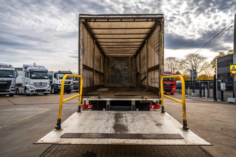 Kamion sa ceradom Renault PREMIUM 310 6X2 + Palfinger 2.5T: slika 9 Kamion sa ceradom Renault PREMIUM 310 6X2 + Palfinger 2.5T: slika 9