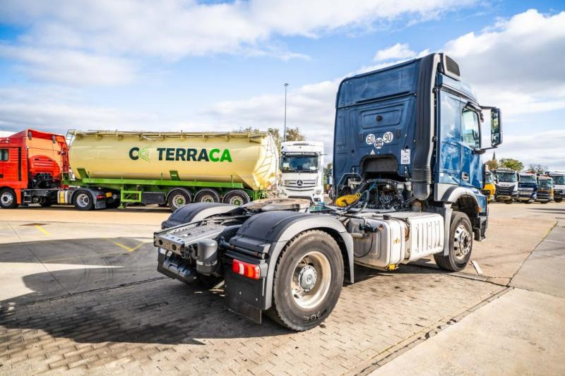 Mercedes AROCS 1843 LS ( NO ACTROS)+BIG AXLE +HYDR. - Tegljač: slika 4 Mercedes AROCS 1843 LS ( NO ACTROS)+BIG AXLE +HYDR. - Tegljač: slika 4