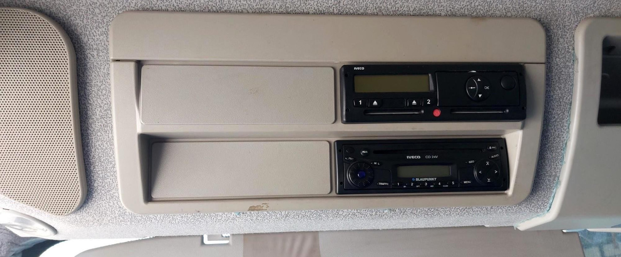 IVECO CARGOBUL - Kamion za prevoz automobila: slika 4 IVECO CARGOBUL - Kamion za prevoz automobila: slika 4