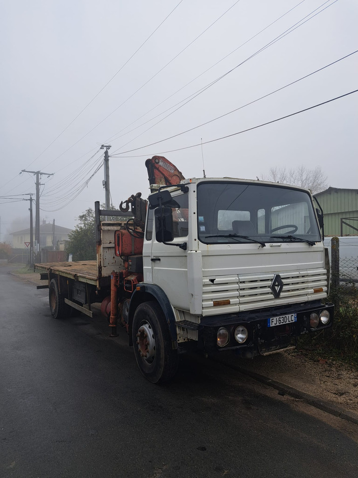 RENAULT  - Kamion sa tovarnim sandukom: slika 1 RENAULT  - Kamion sa tovarnim sandukom: slika 1