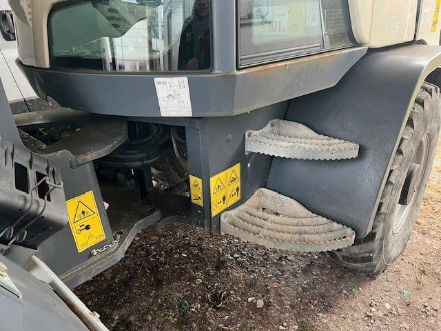Terex TL 80 - Utovarivač točkaš: slika 3 Terex TL 80 - Utovarivač točkaš: slika 3