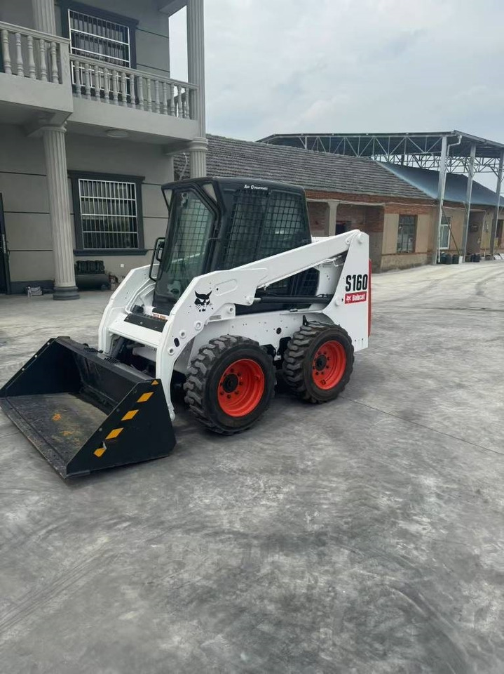 Bobcat S 160 - Mini utovarivač: slika 5 Bobcat S 160 - Mini utovarivač: slika 5