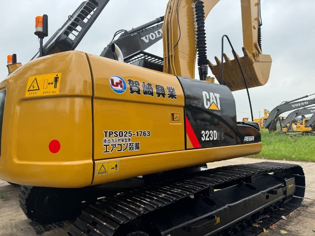 CAT 323D2  - Bager guseničar: slika 5 CAT 323D2  - Bager guseničar: slika 5