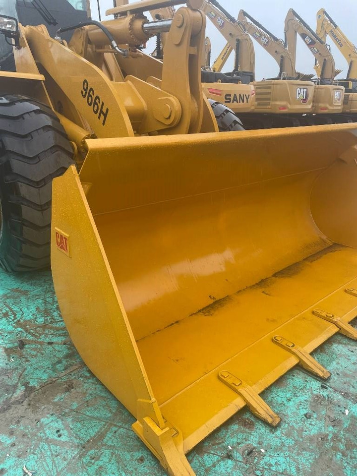 CAT 966 H  - Utovarivač točkaš: slika 2 CAT 966 H  - Utovarivač točkaš: slika 2