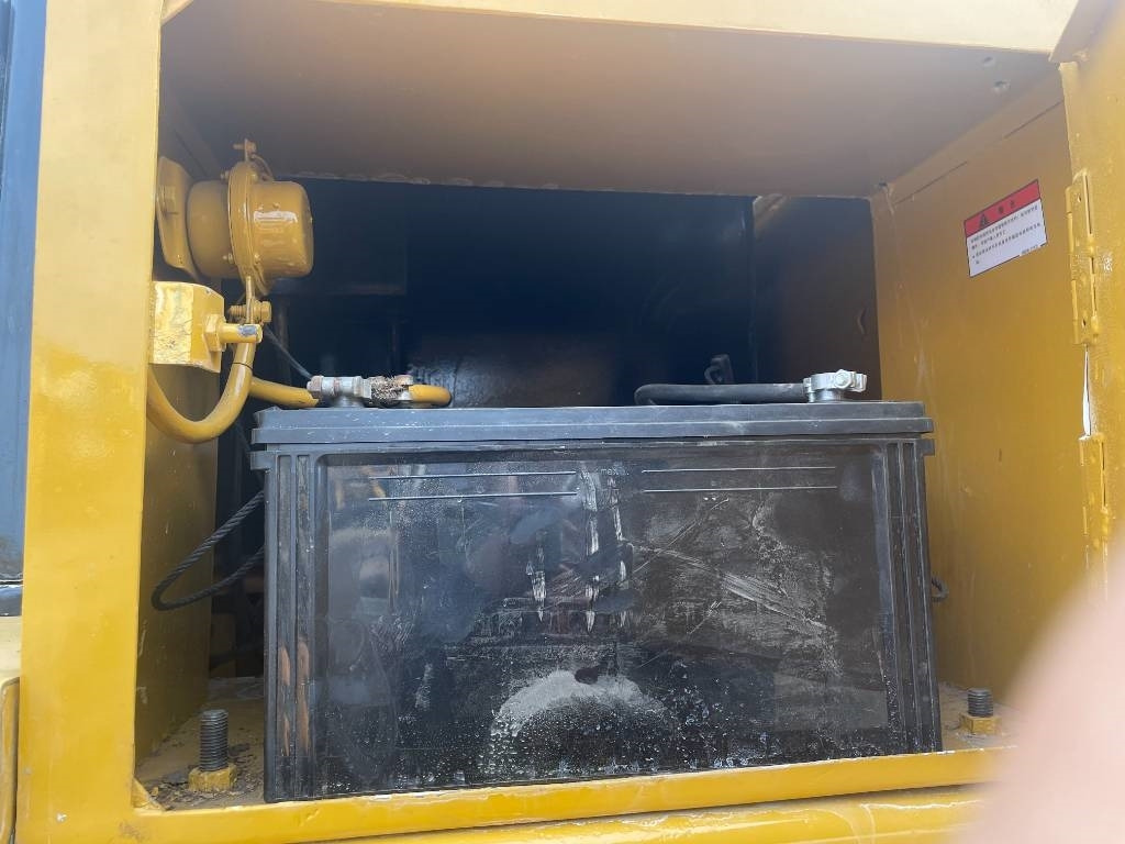 CAT D 7 G - Buldožer: slika 5 CAT D 7 G - Buldožer: slika 5