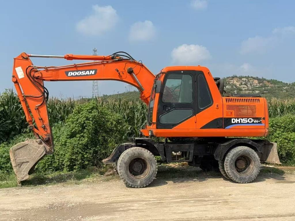 Doosan DH 150 W-7 - Bager guseničar: slika 1 Doosan DH 150 W-7 - Bager guseničar: slika 1