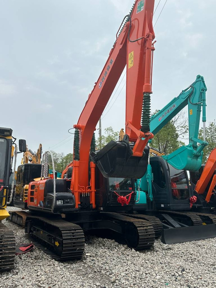 Hitachi ZX 120 - Bager guseničar: slika 1 Hitachi ZX 120 - Bager guseničar: slika 1