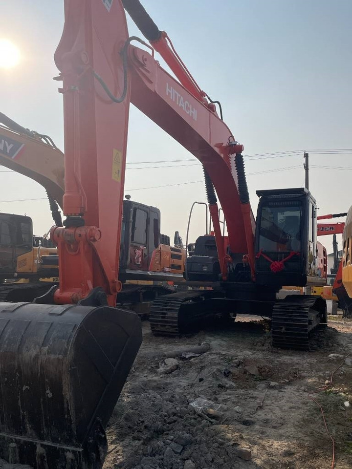 Hitachi ZX 210 - Bager guseničar: slika 5 Hitachi ZX 210 - Bager guseničar: slika 5