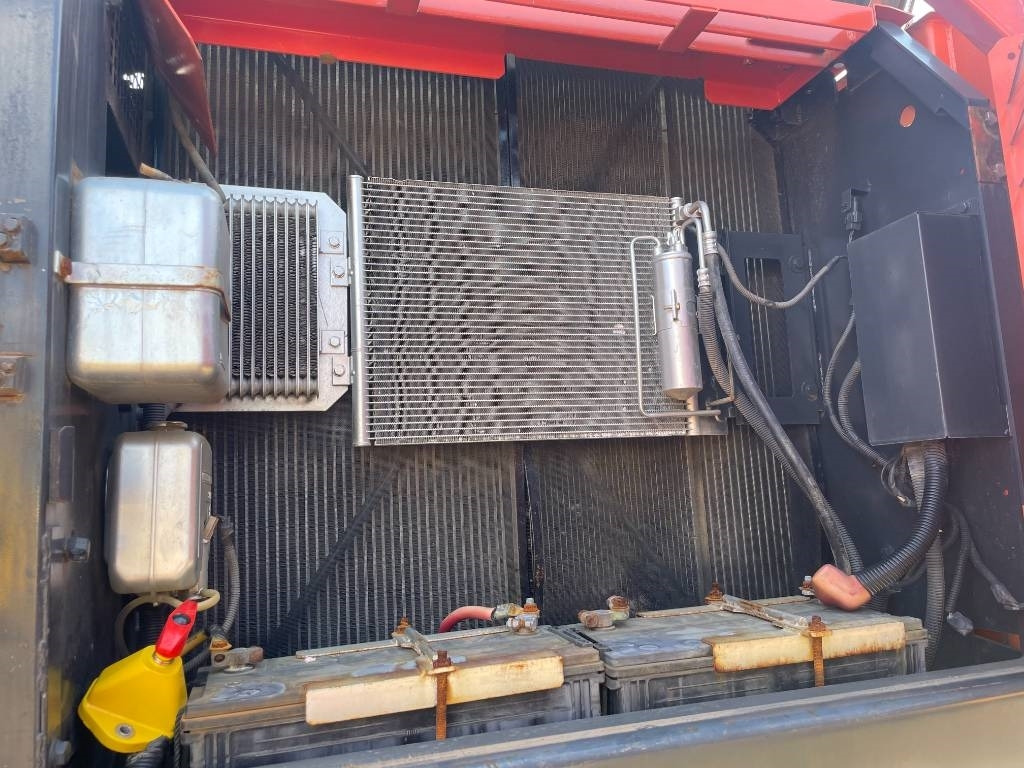 Bager guseničar Hitachi ZX 240: slika 7 Bager guseničar Hitachi ZX 240: slika 7