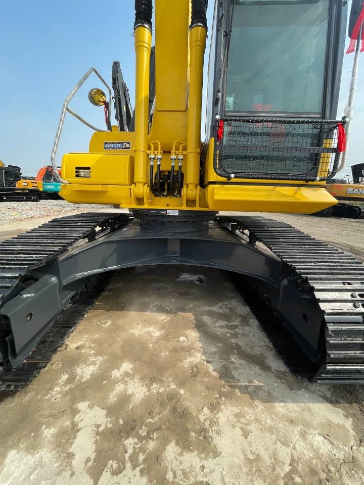 Komatsu PC 220 - Bager guseničar: slika 3 Komatsu PC 220 - Bager guseničar: slika 3