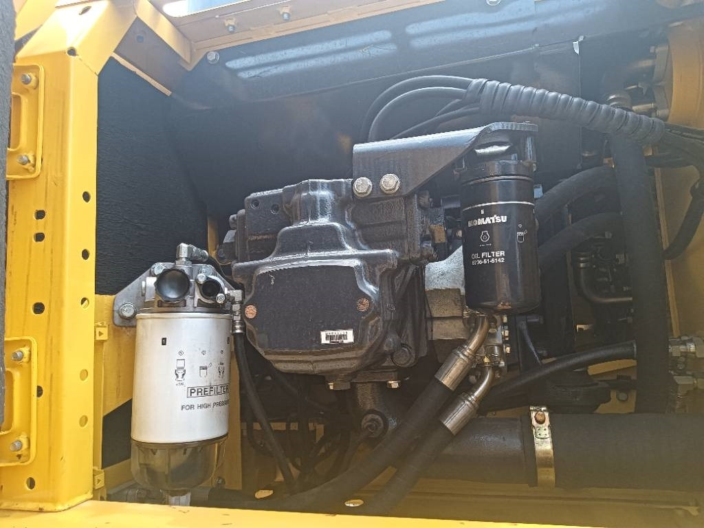 Komatsu PC 240 - Bager guseničar: slika 2 Komatsu PC 240 - Bager guseničar: slika 2