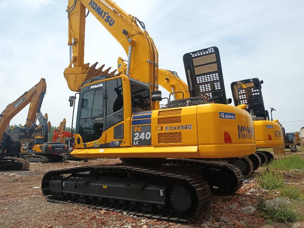 Komatsu PC 240  - Bager guseničar: slika 1 Komatsu PC 240  - Bager guseničar: slika 1