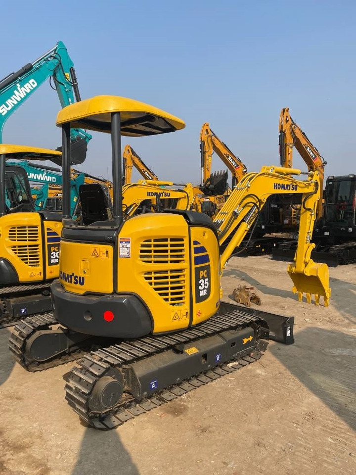 Komatsu PC 35 - Bager guseničar: slika 2 Komatsu PC 35 - Bager guseničar: slika 2